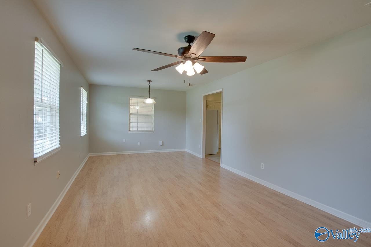 2404 Yorkshire Circle, Huntsville, Alabama image 3