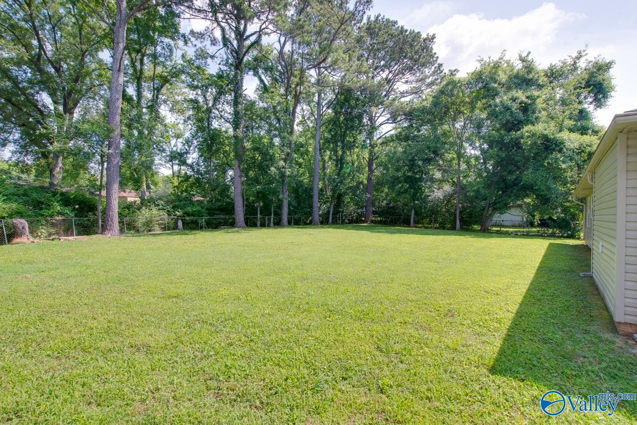 2404 Yorkshire Circle, Huntsville, Alabama image 38