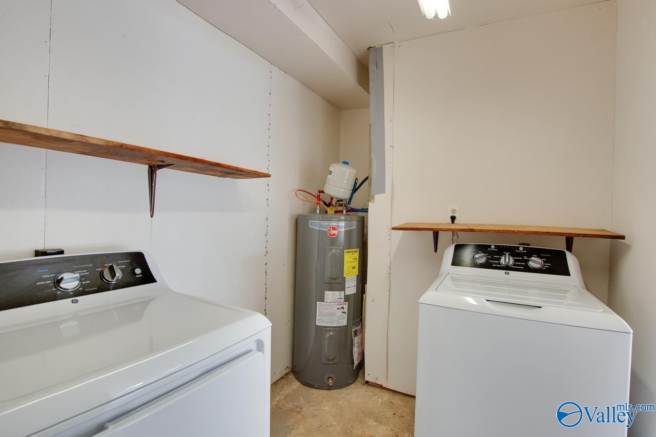 2404 Yorkshire Circle, Huntsville, Alabama image 29