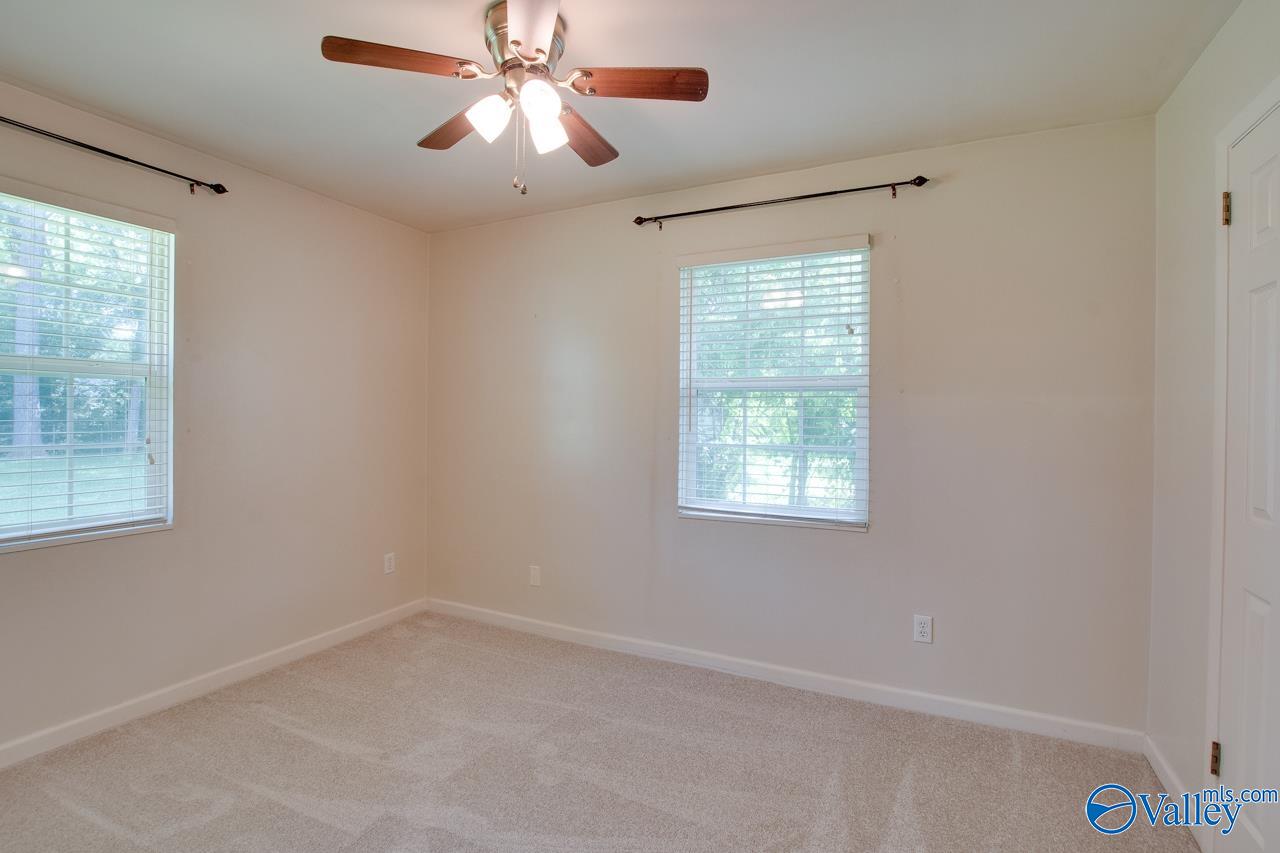 2404 Yorkshire Circle, Huntsville, Alabama image 20