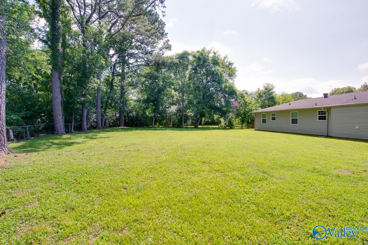 2404 Yorkshire Circle, Huntsville, Alabama image 36