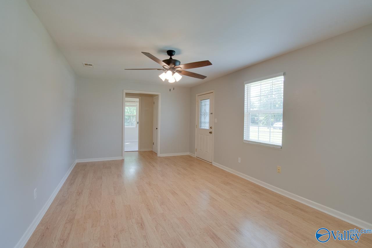 2404 Yorkshire Circle, Huntsville, Alabama image 8