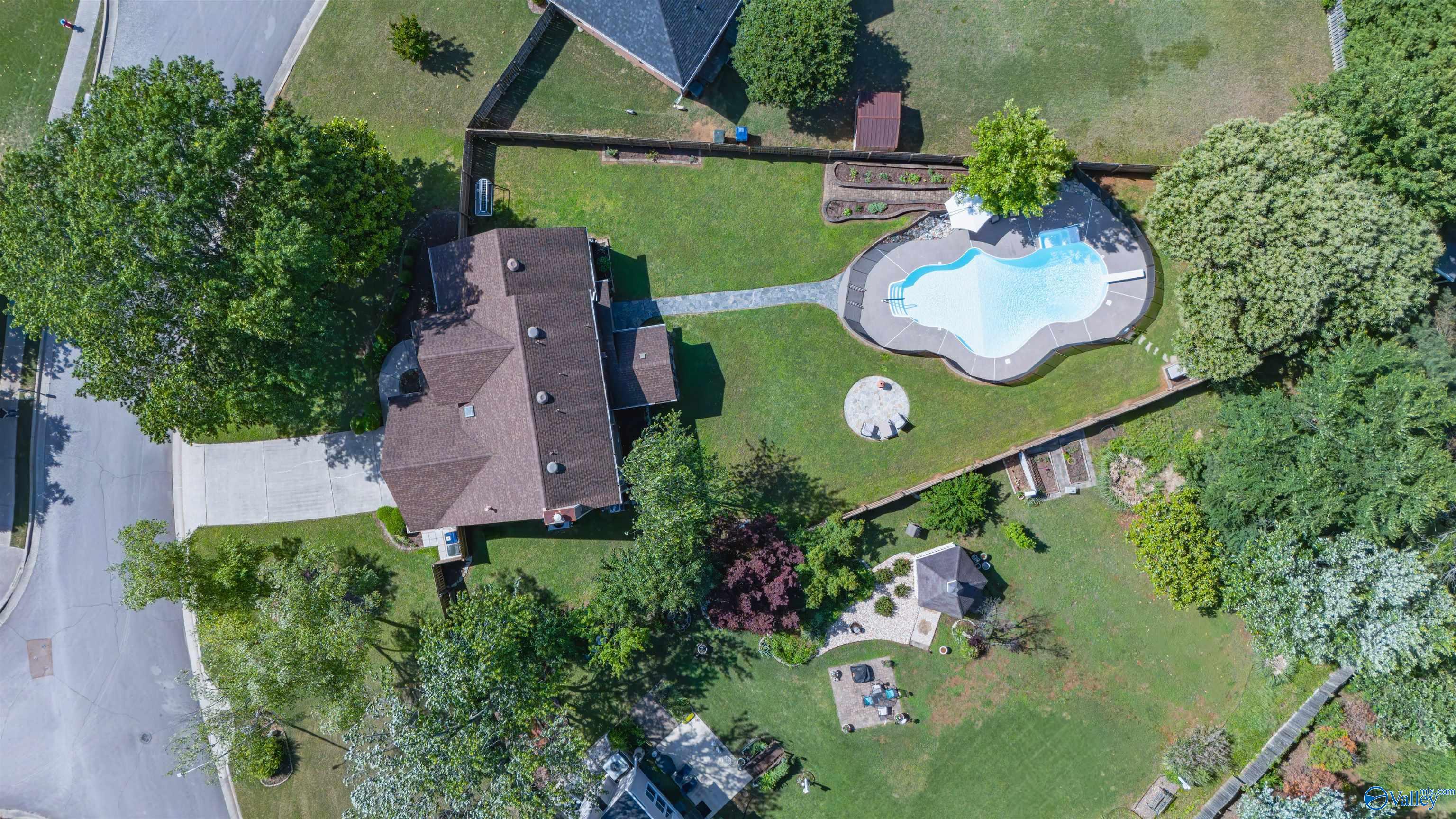 222 Pebble Brook Drive, Madison, Alabama image 27
