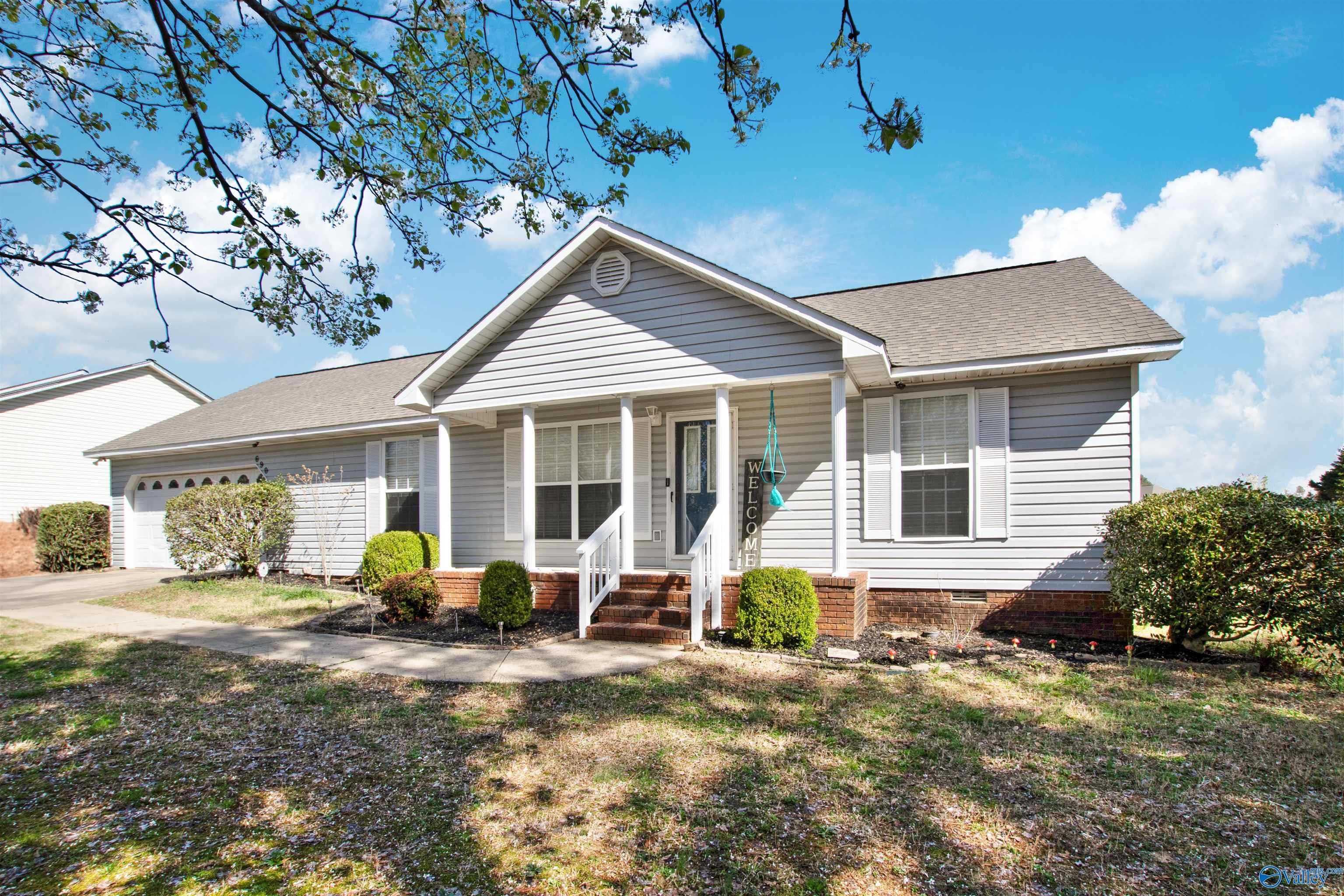 690 Solitude Road, Albertville, Alabama image 1