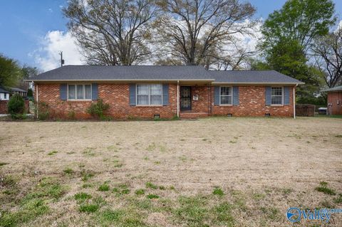 Homes For Sale - 366 College Park Court<br/> Huntsville, AL 35805