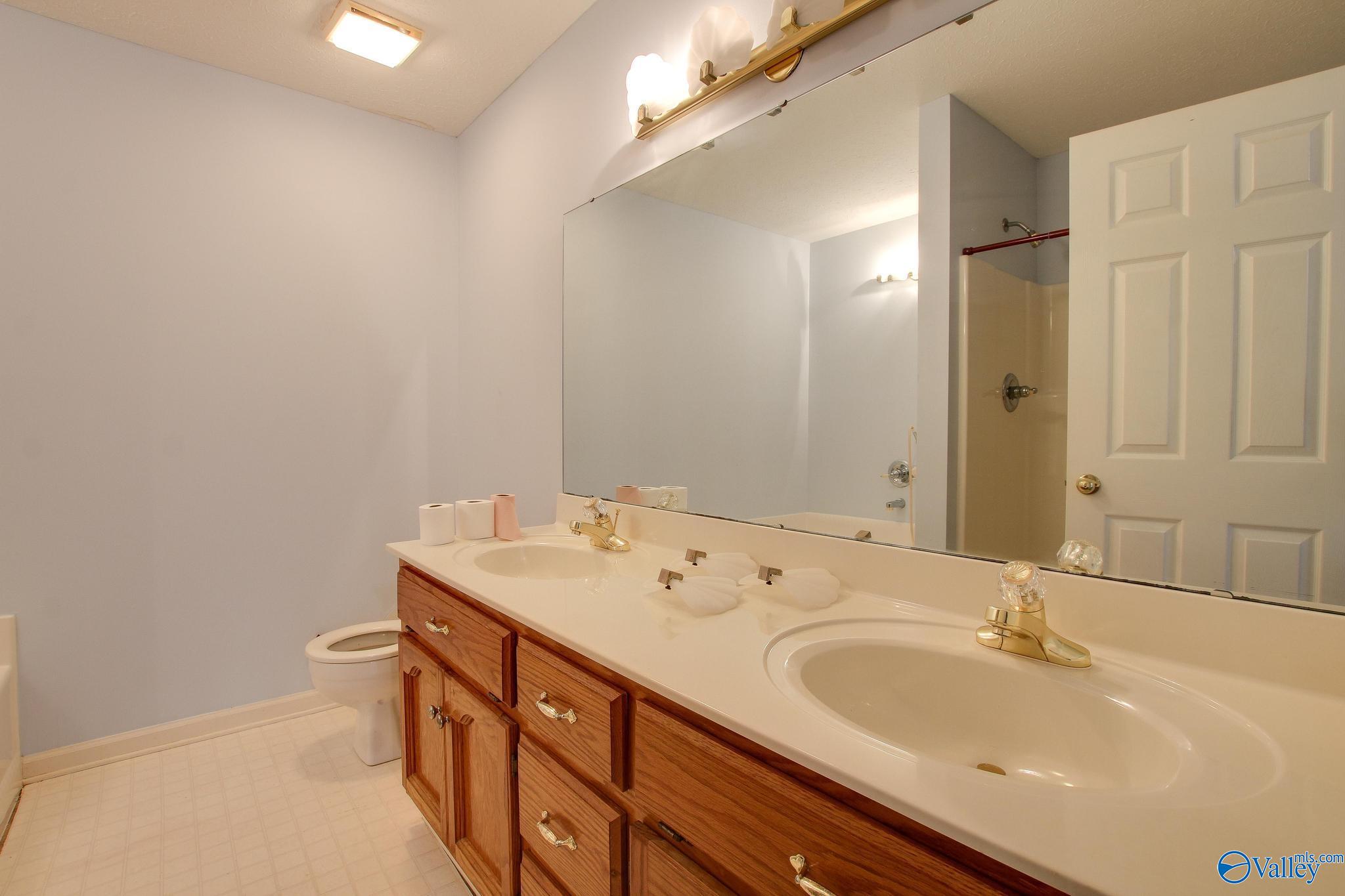 20886 Johnson Drive, Athens, Alabama image 25