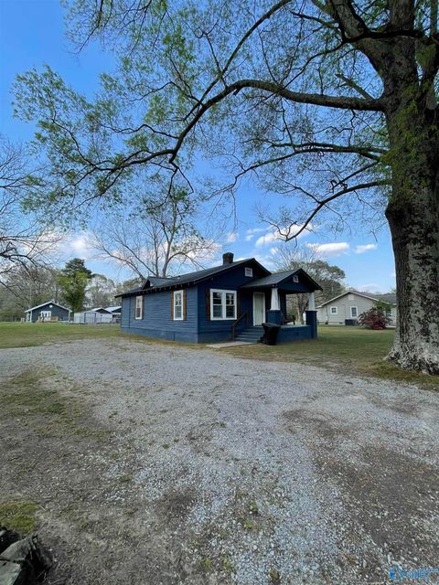 Homes For Sale - 1703 Bryant Street<br/> Etowah County, Gadsden, AL 35904