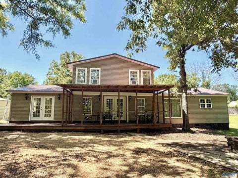 Homes For Sale - 80 County Road 638<br/> Cedar Bluff, AL 35959