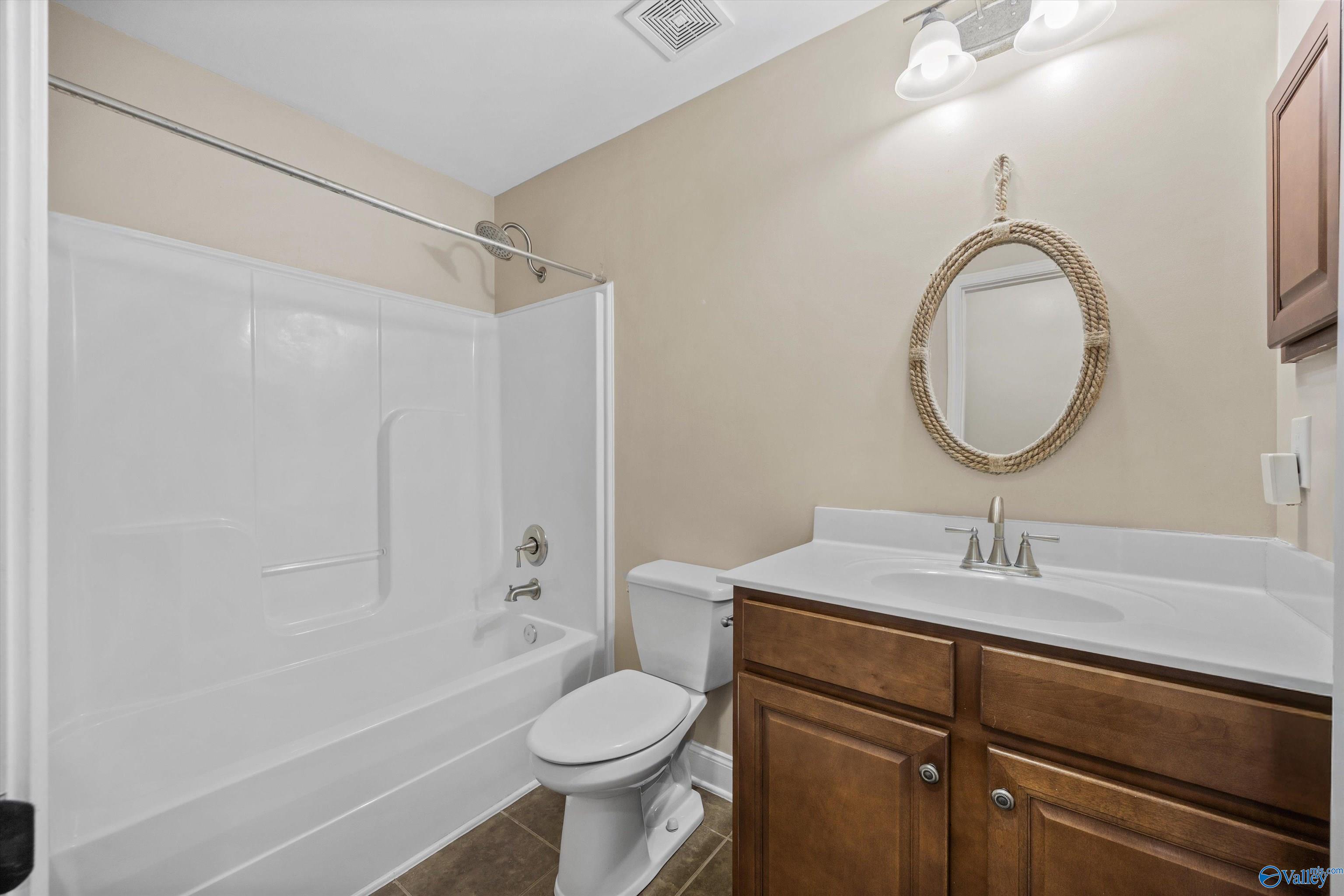 611 Durbin Lane, Madison, Alabama image 16
