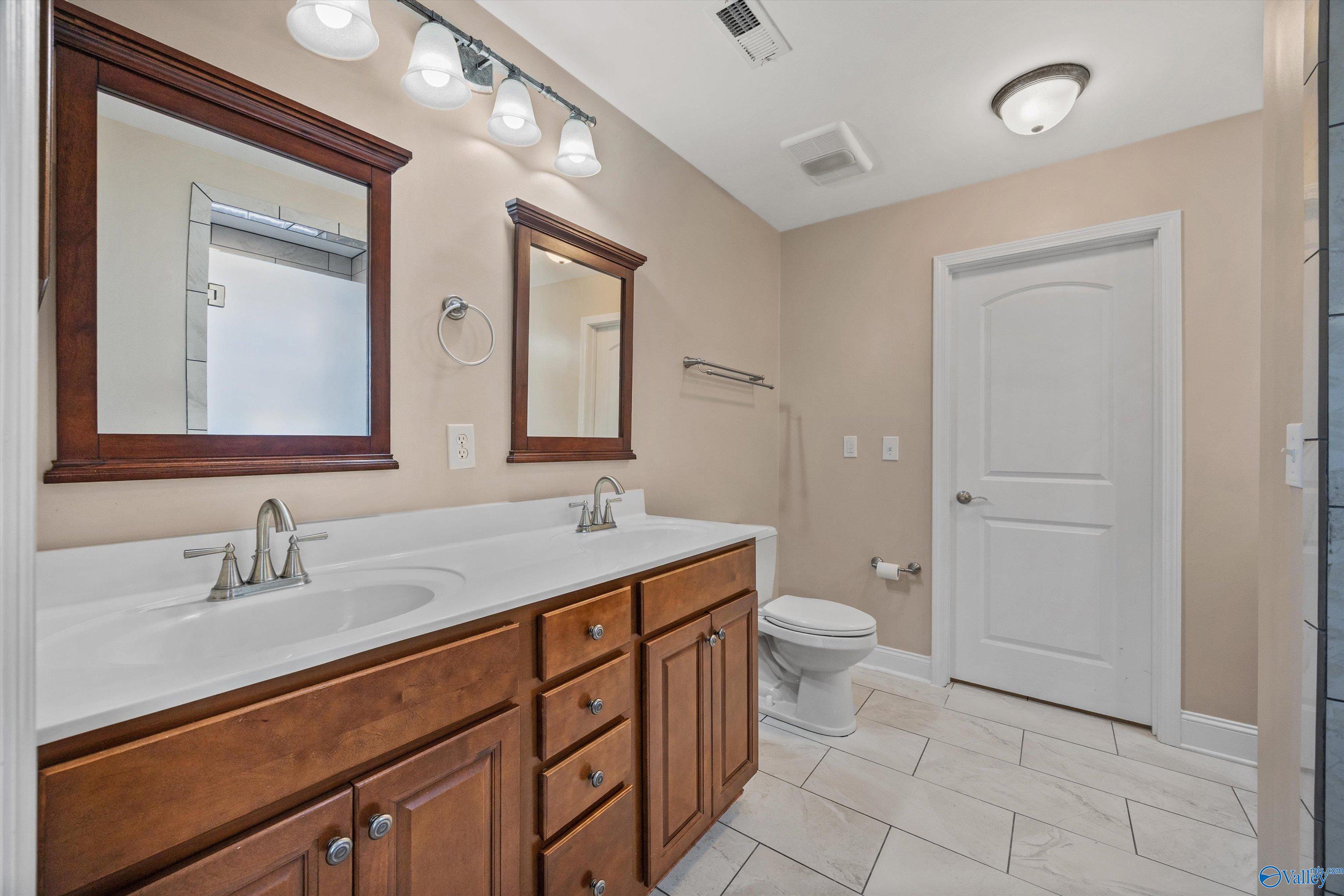 611 Durbin Lane, Madison, Alabama image 12