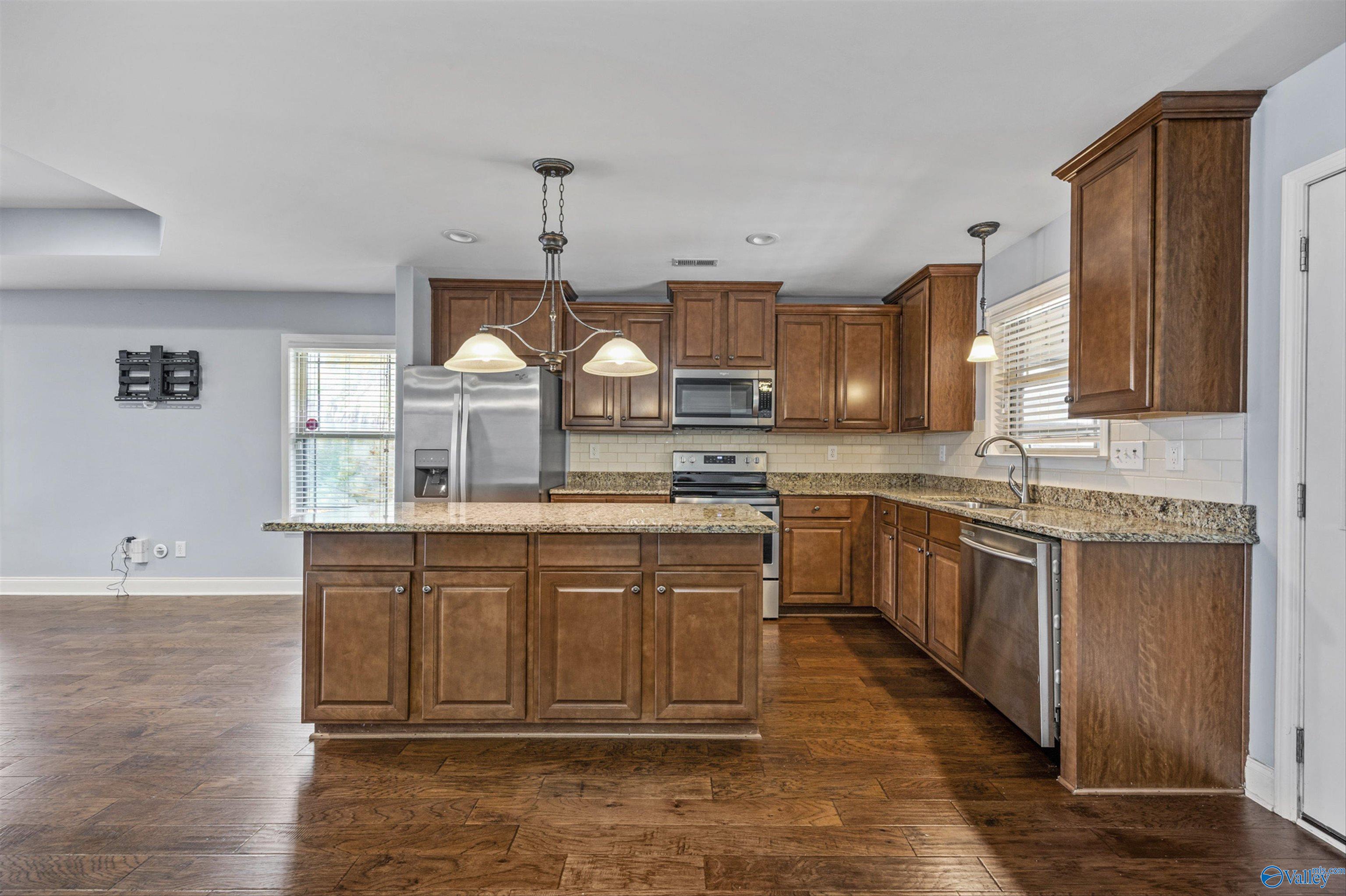 611 Durbin Lane, Madison, Alabama image 6