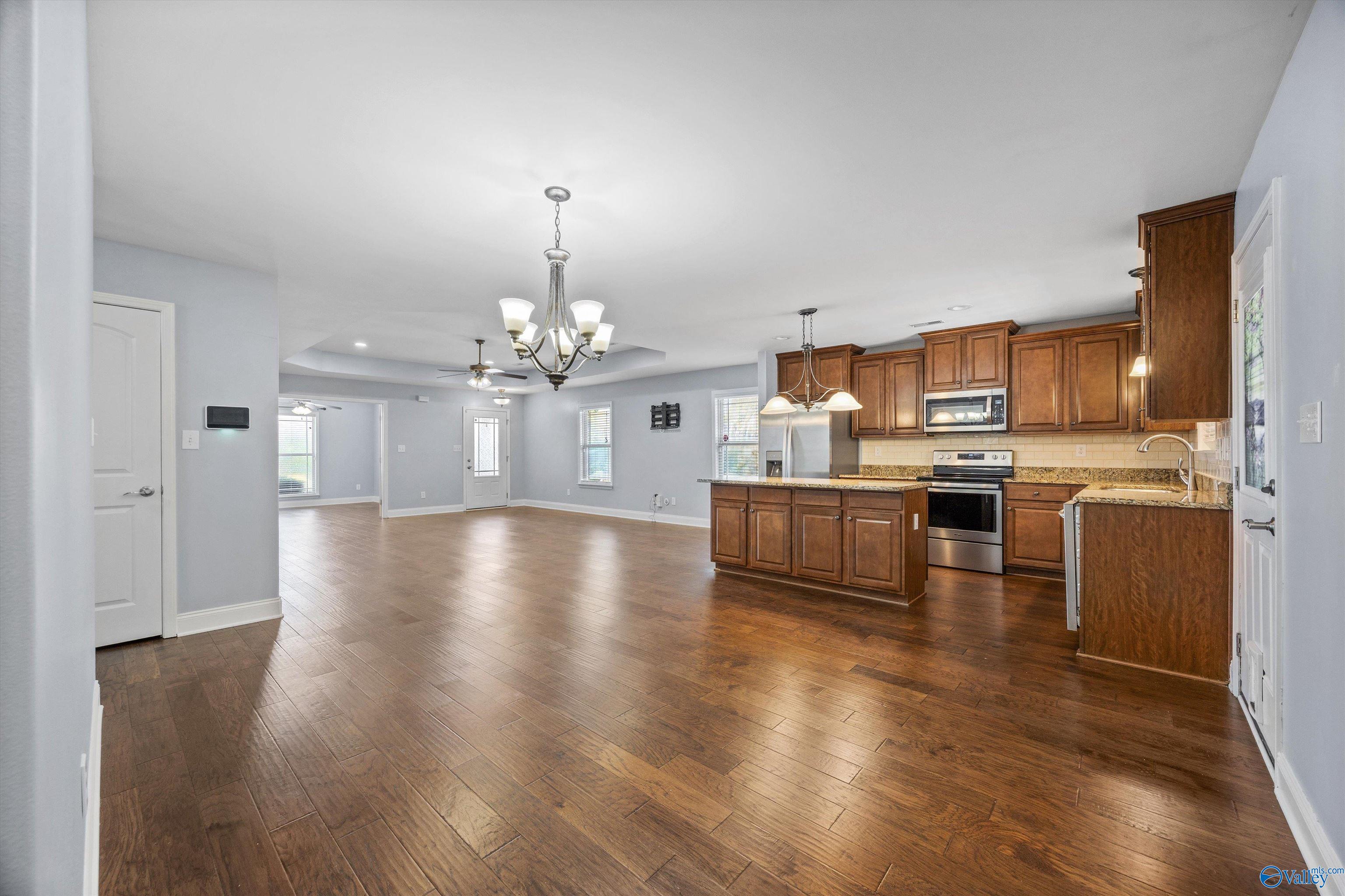 611 Durbin Lane, Madison, Alabama image 8
