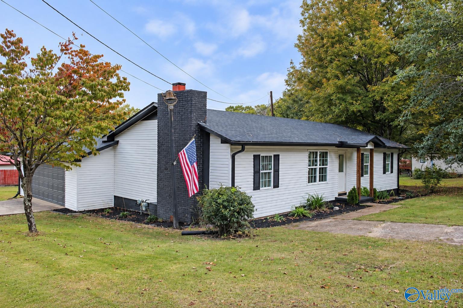 812 Tupelo Pike
