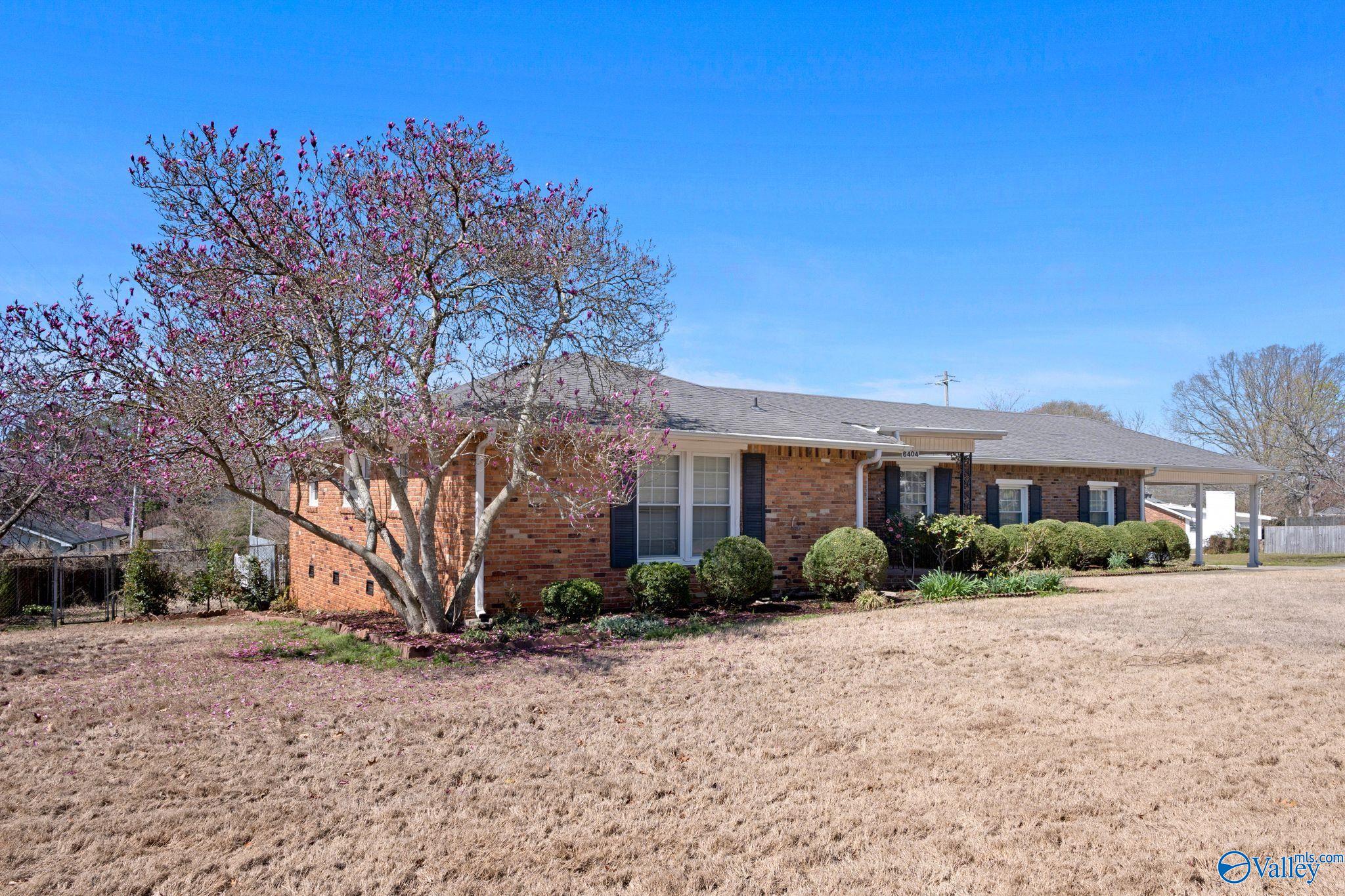 6404 SW Whitesburg Drive, Huntsville, Alabama image 3