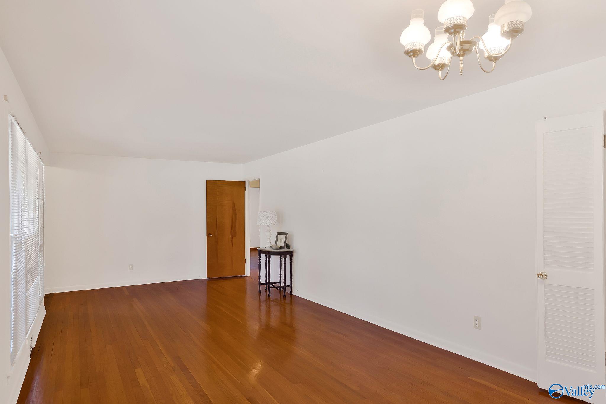 6404 SW Whitesburg Drive, Huntsville, Alabama image 9