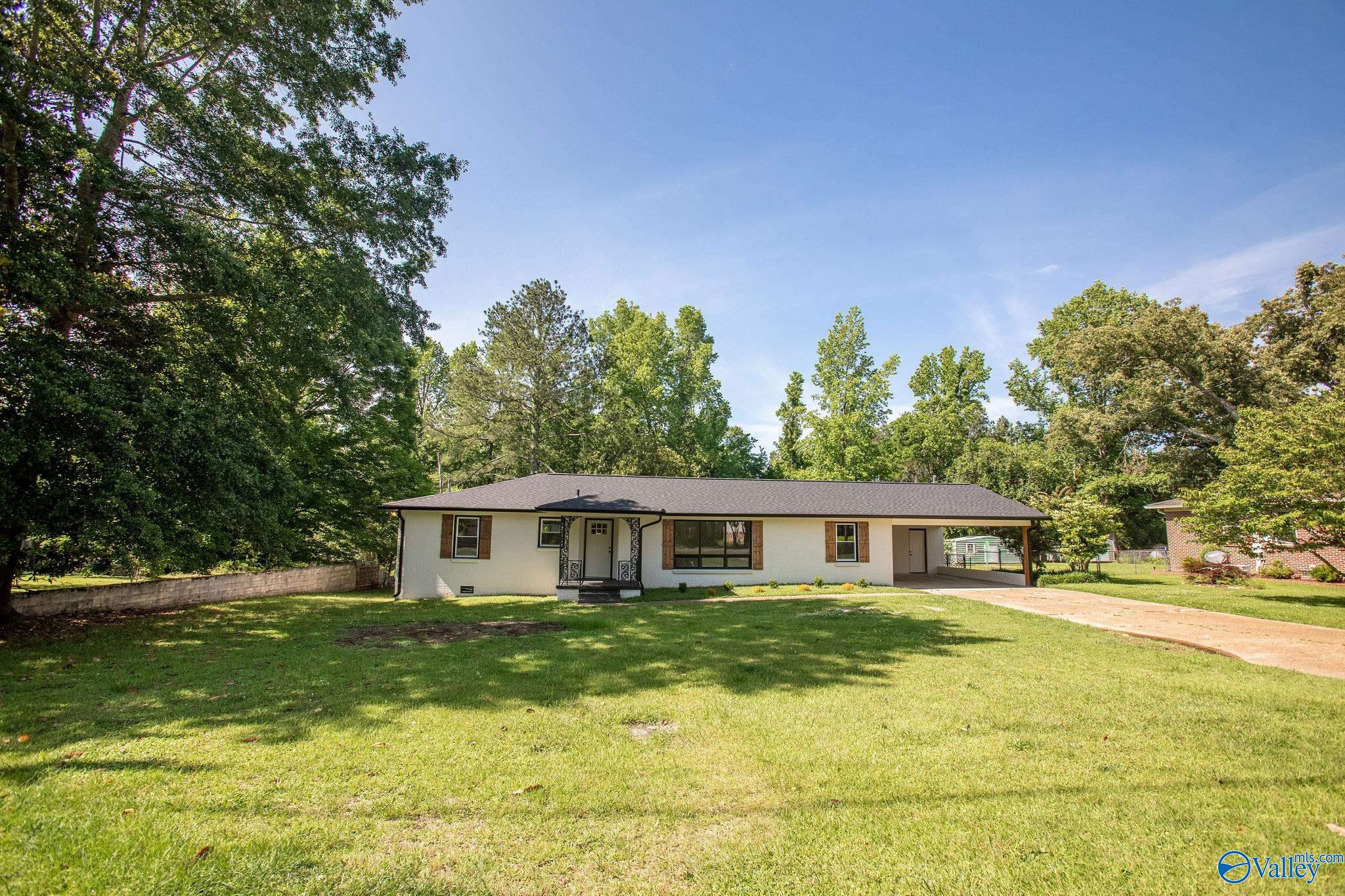 212 Elsmore Boulevard, Gadsden, Alabama image 2