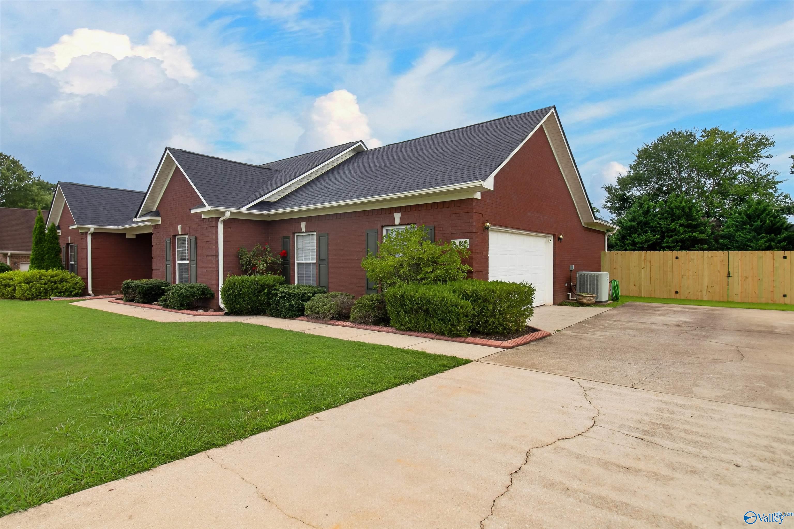 112 Fawn Forest Drive
