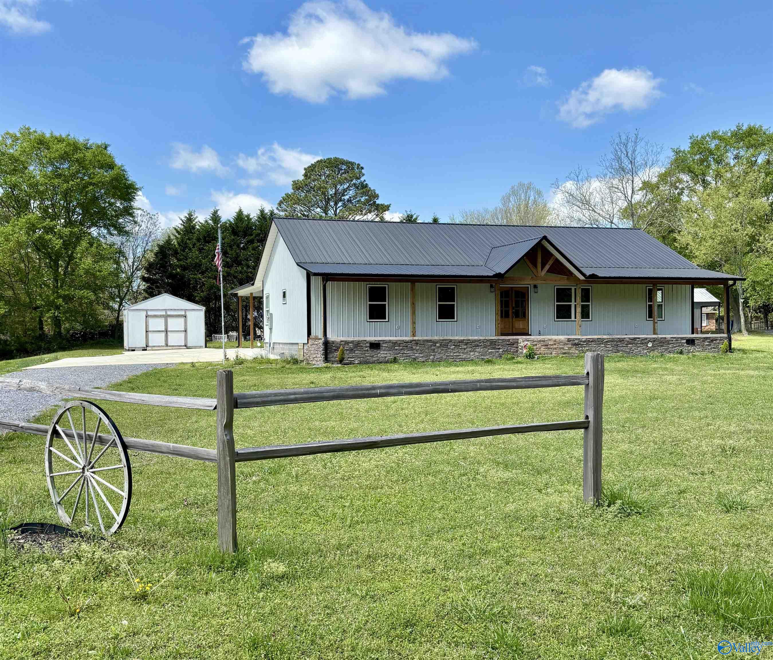 86 Moon Road, Horton, Alabama image 1