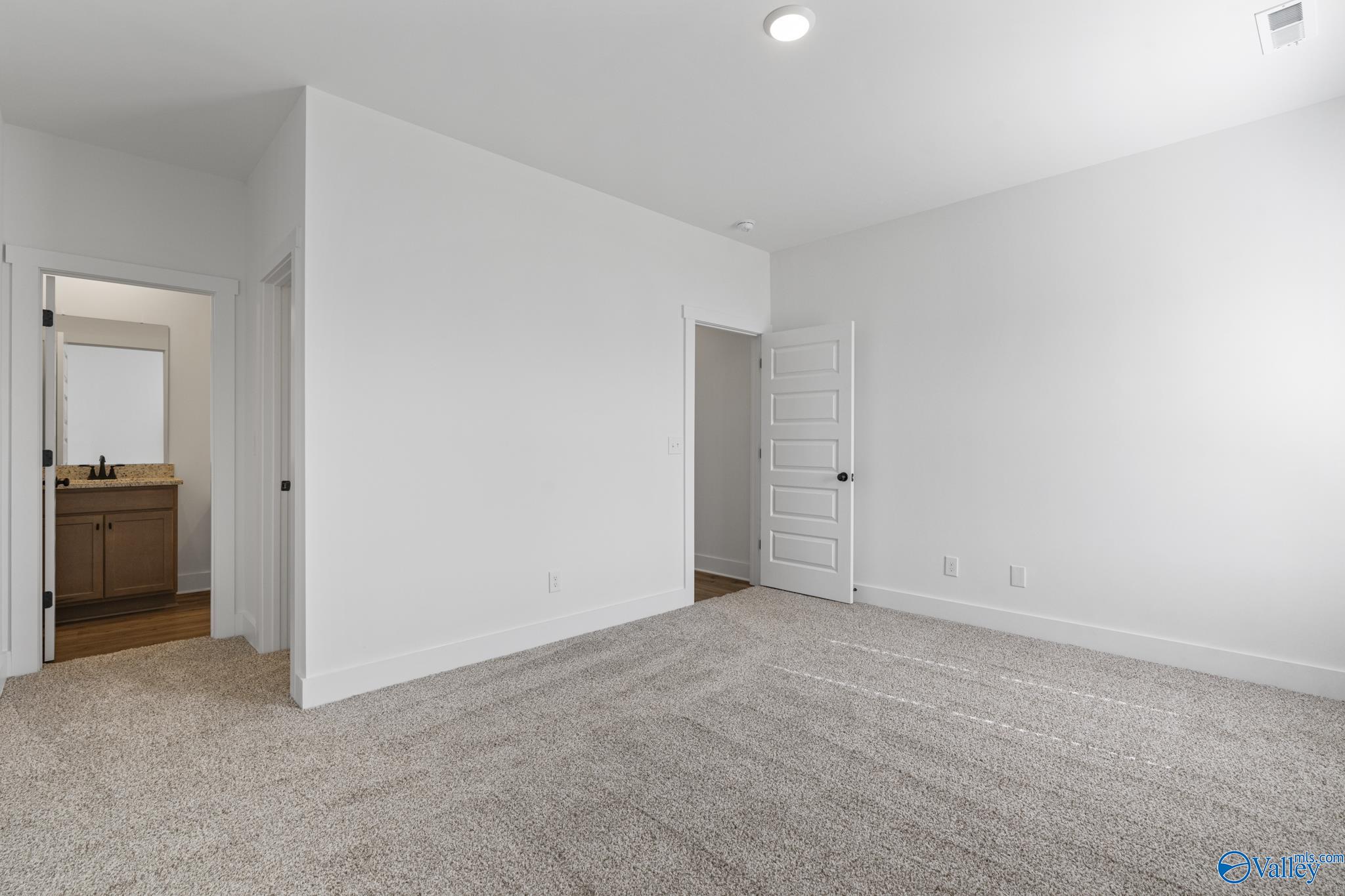 193 Chesire Cove Lane, New Market, Alabama image 19