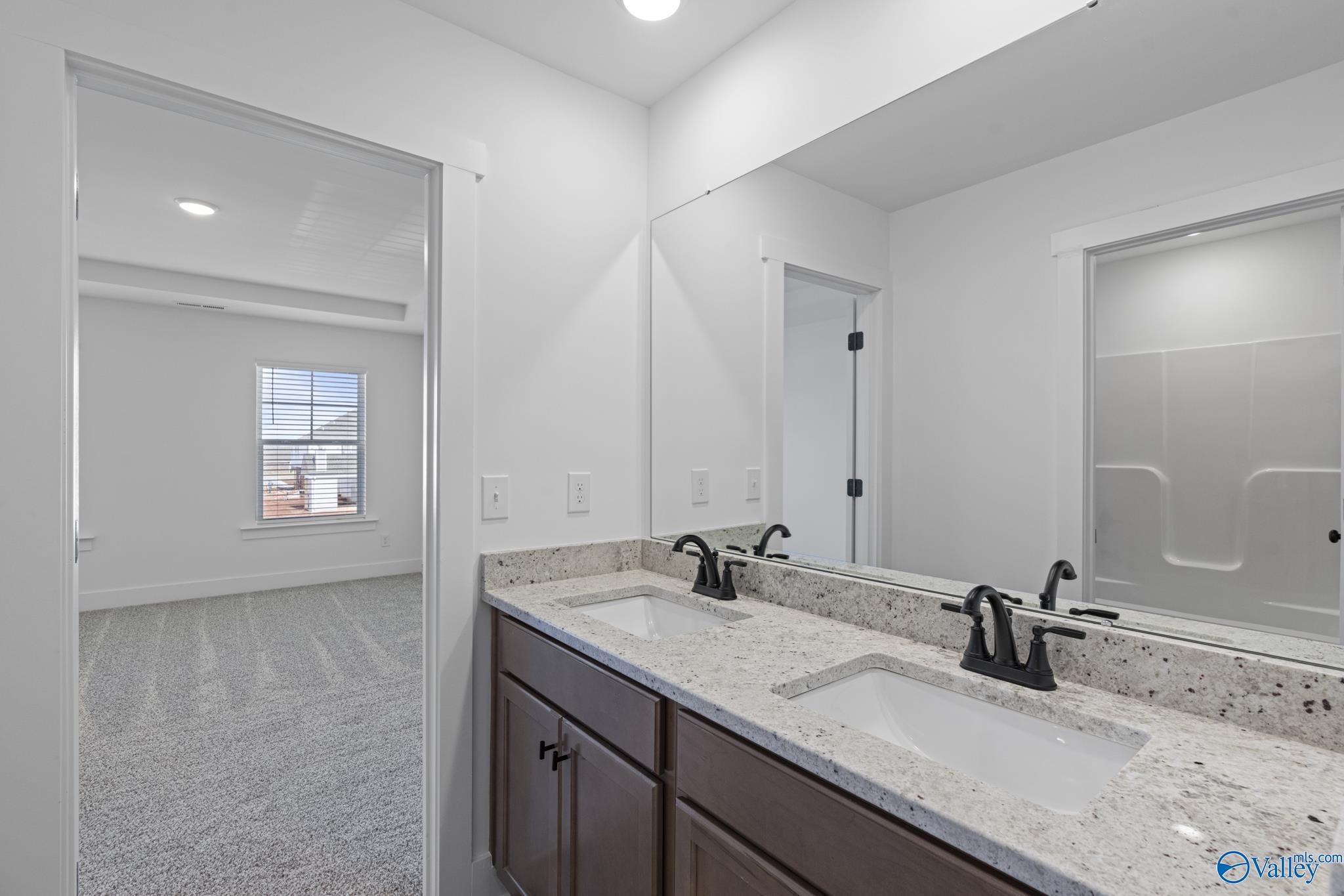 193 Chesire Cove Lane, New Market, Alabama image 39