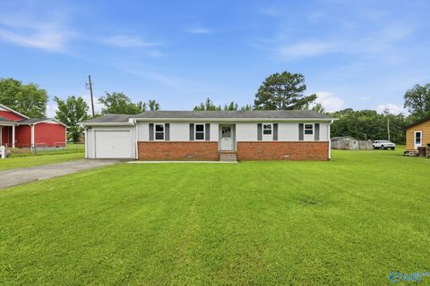 12146 Lakeview Street Athens AL 35611
