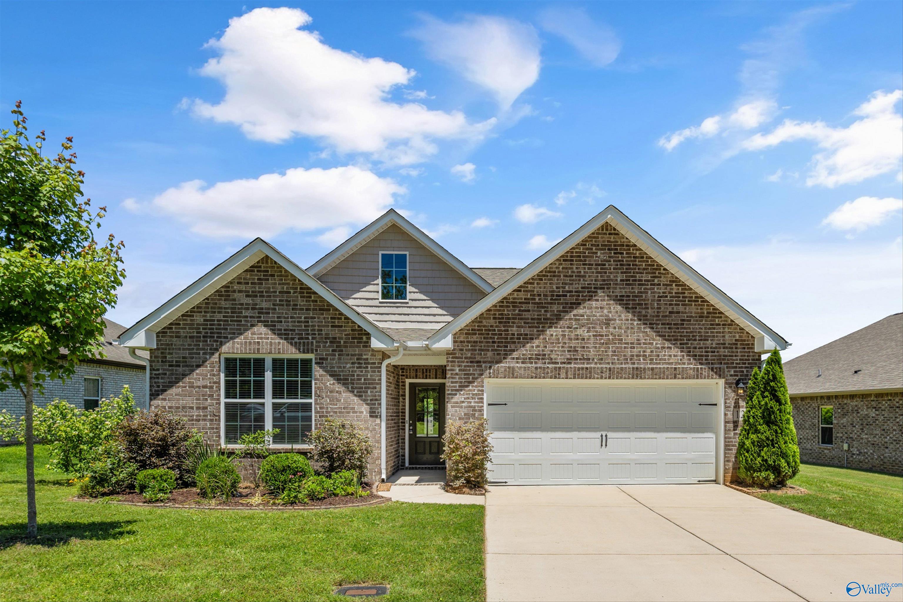 125 Paul Drive, Brownsboro, Alabama image 1