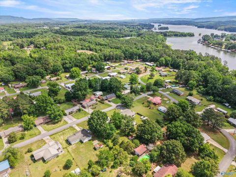 222 Lakewood Drive Scottsboro AL 35769