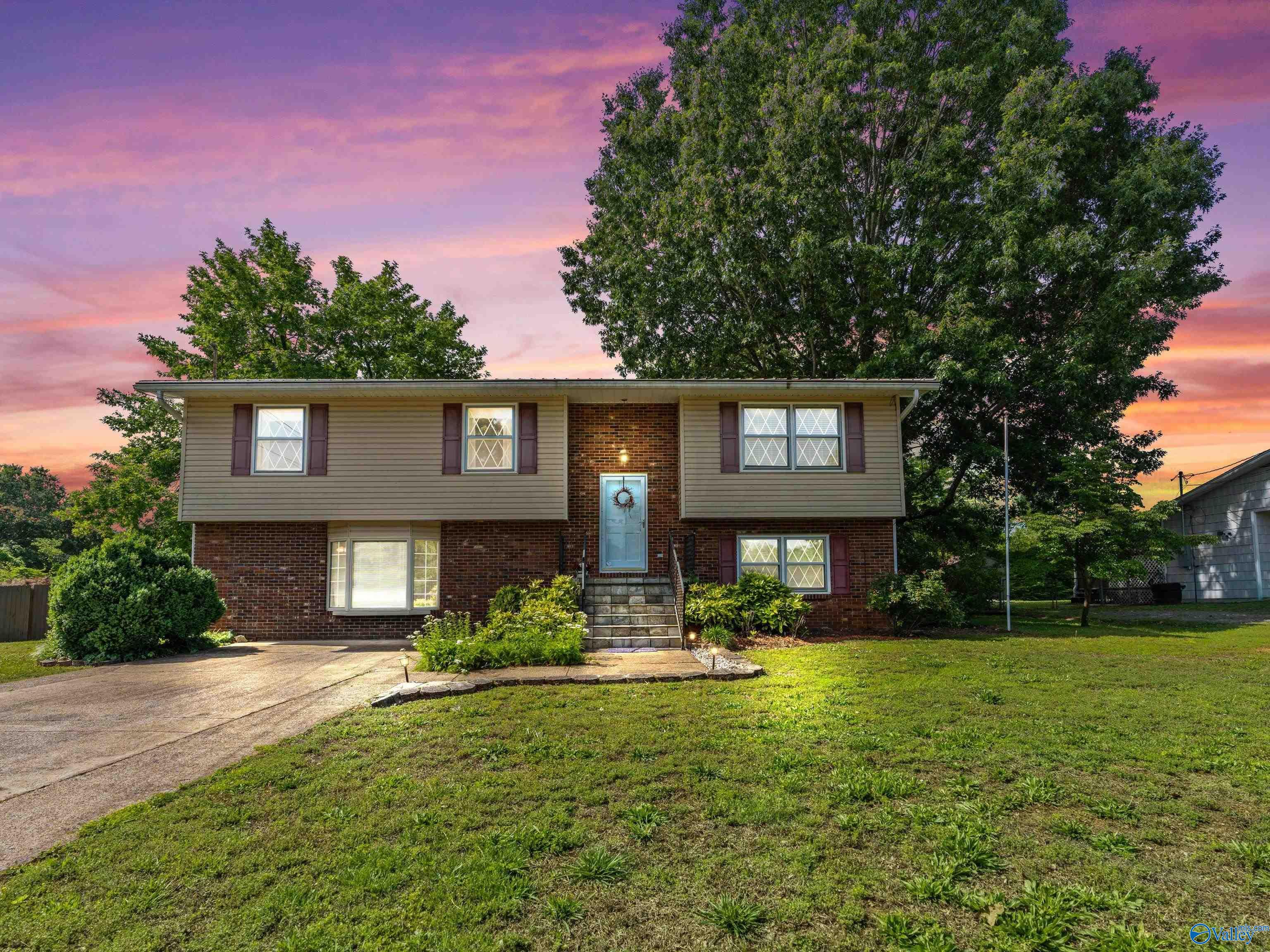 222 Lakewood Drive
