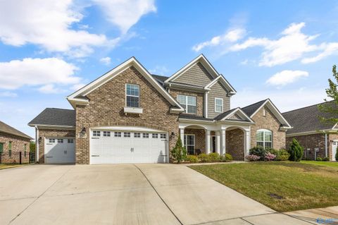 2119 Jackson Bend SW Huntsville AL 35803