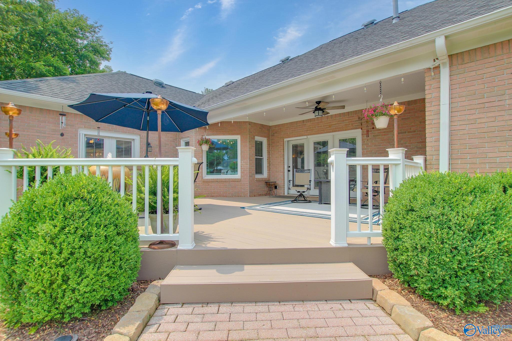 1405 Cedarhurst Court, Decatur, Alabama image 8
