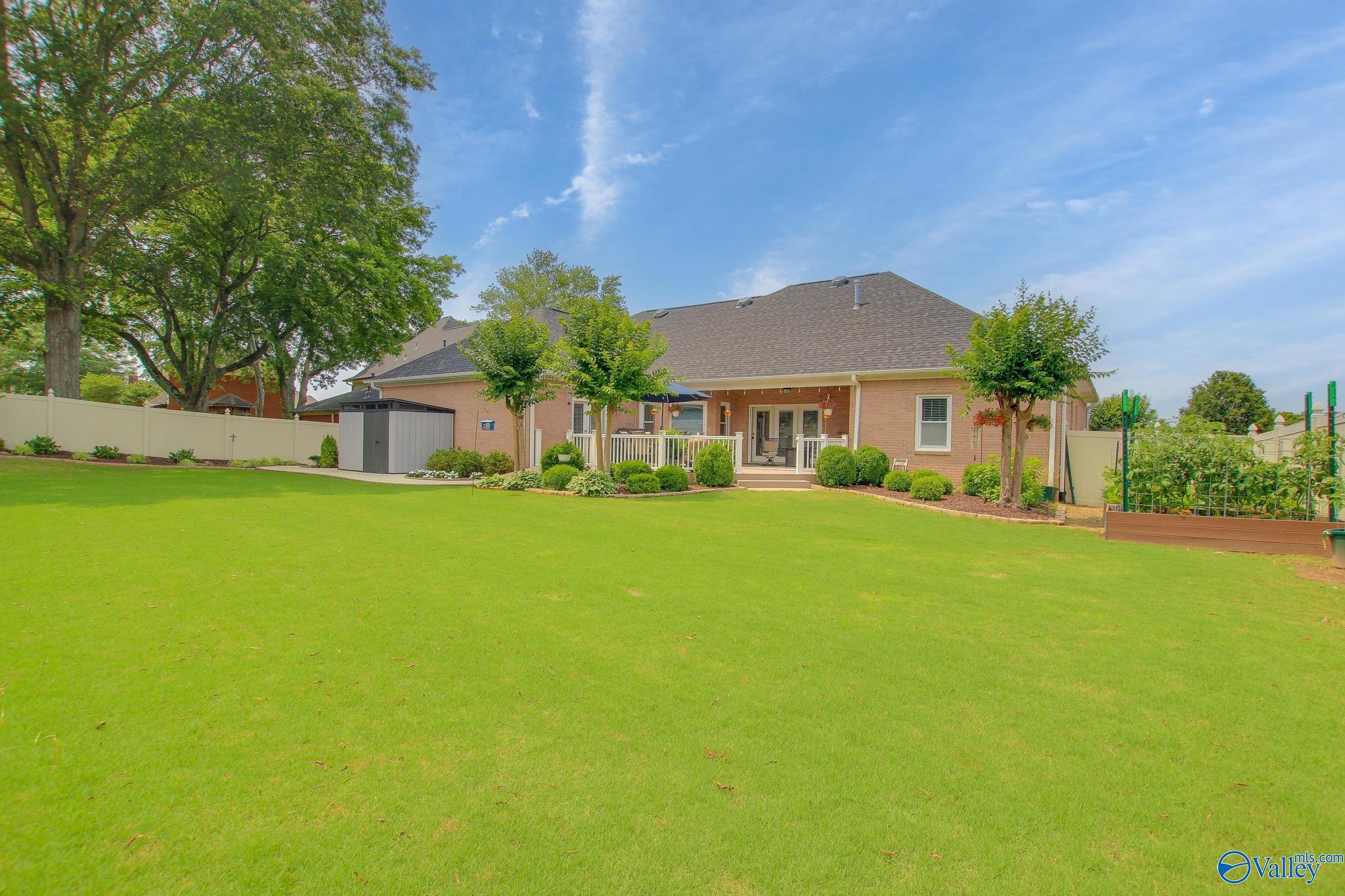 1405 Cedarhurst Court, Decatur, Alabama image 4