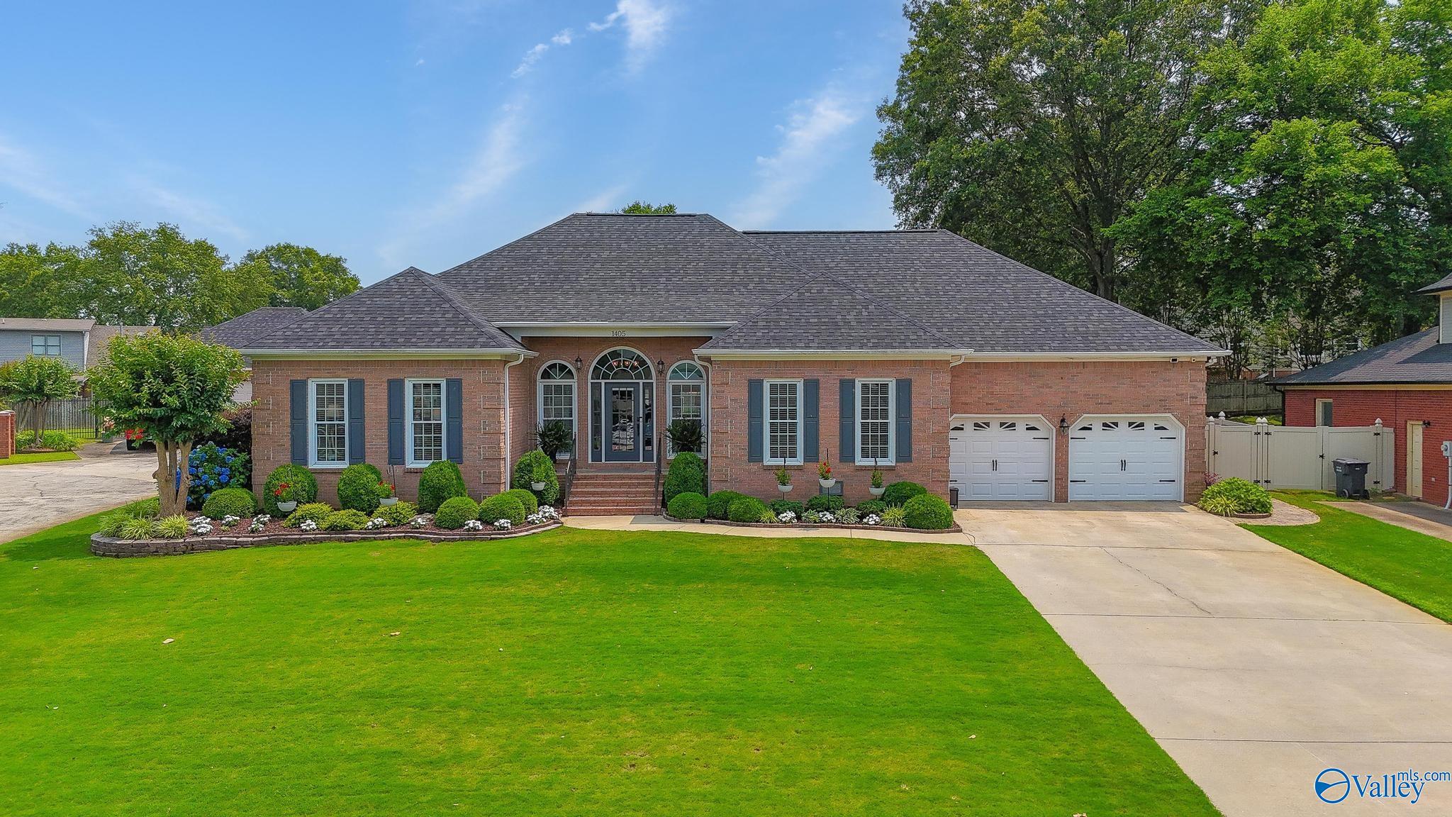 1405 Cedarhurst Court, Decatur, Alabama image 1