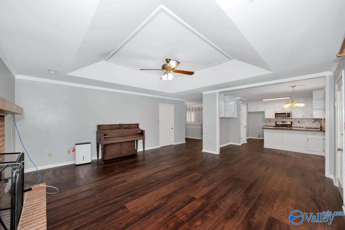 1057 Teenajo Drive, Huntsville, Alabama image 9