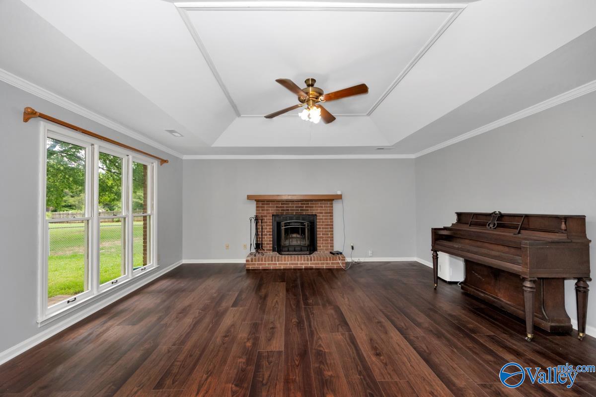 1057 Teenajo Drive, Huntsville, Alabama image 3