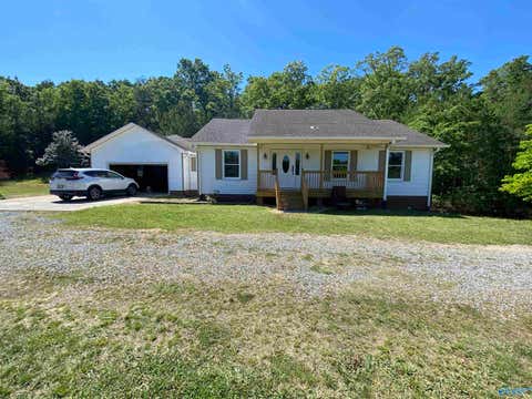 Homes For Sale - 148 County Road 756<br/> Valley Head, AL 35989