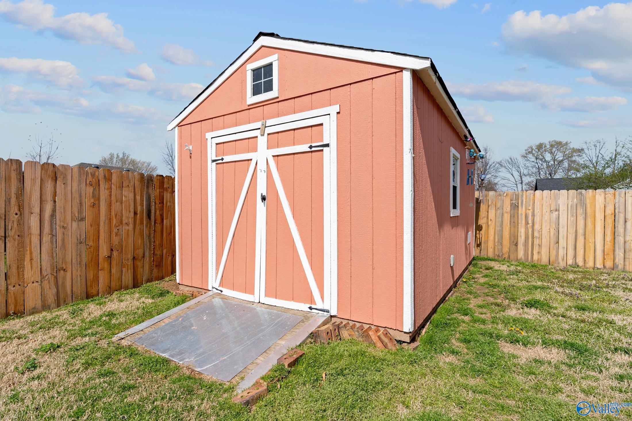 1733 Nottingham Drive, Decatur, Alabama image 18
