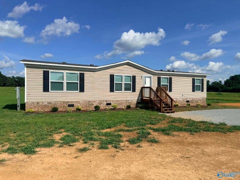 Mobile Home For Sale - 22210 Holt Road<br/> Athens, AL 35613