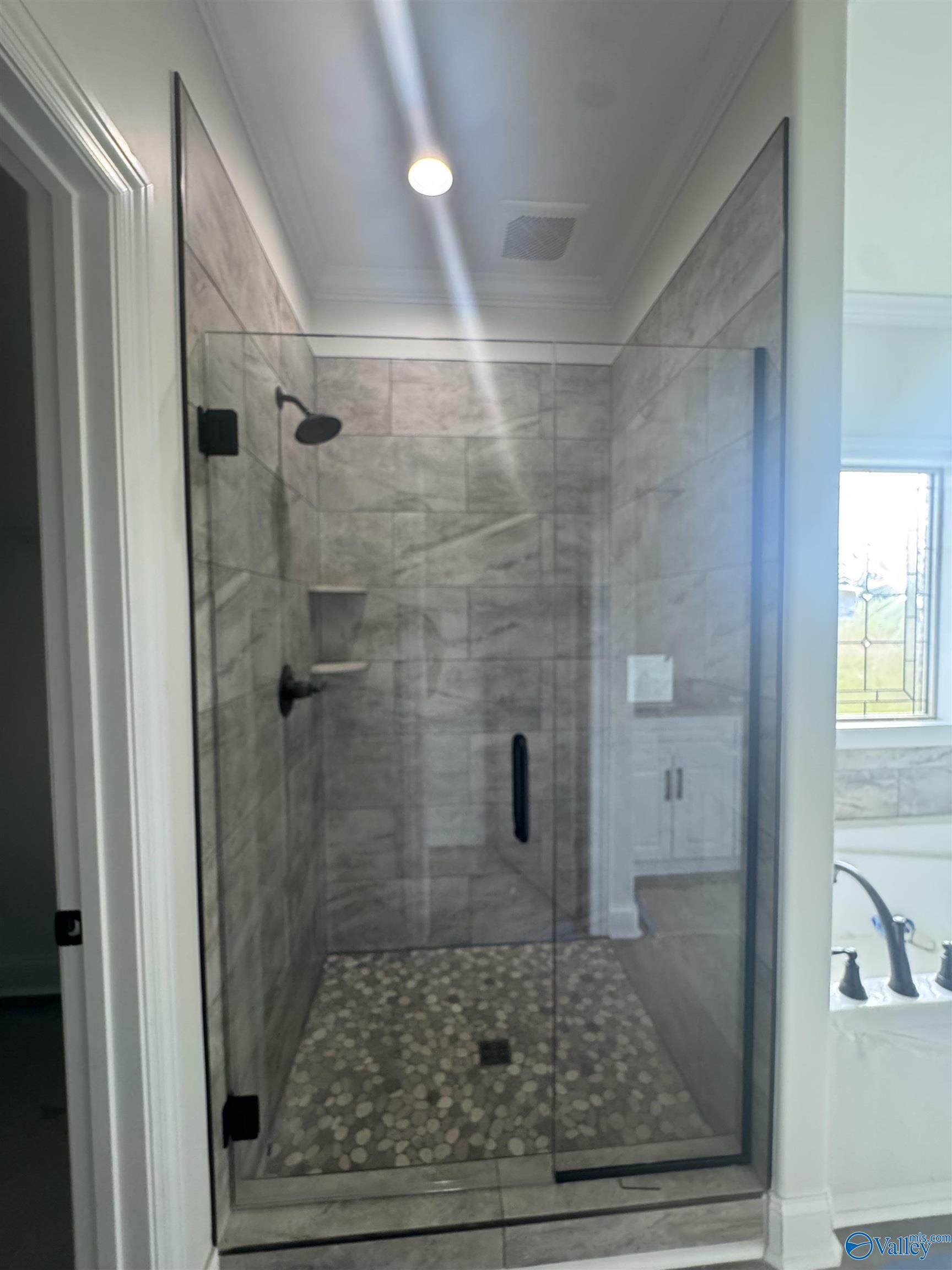 215 Dogwood Drive, Rogersville, Alabama image 12