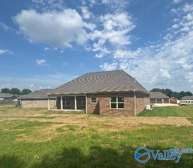215 Dogwood Drive, Rogersville, Alabama image 5