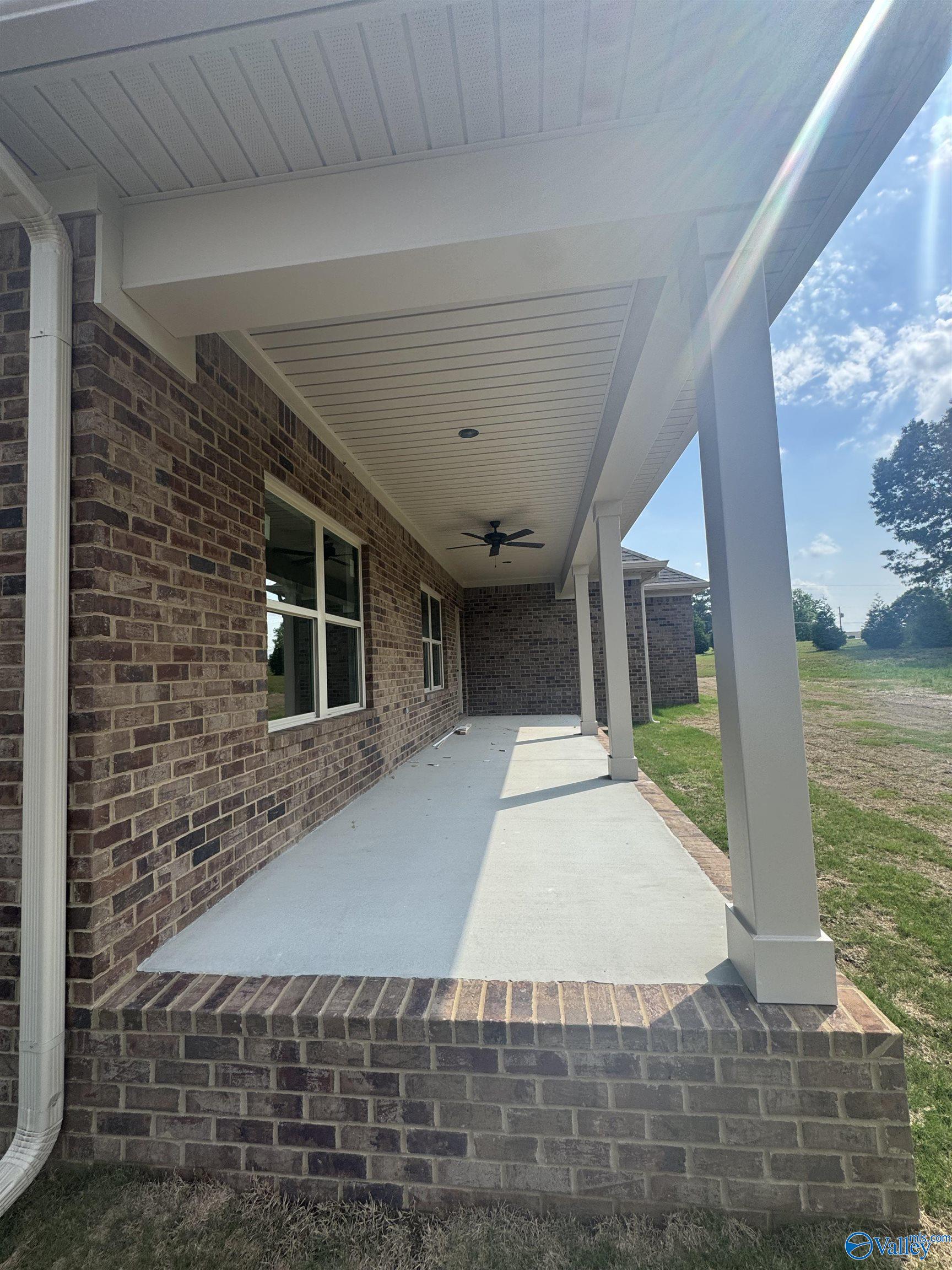 215 Dogwood Drive, Rogersville, Alabama image 7