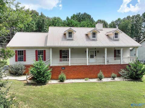 Homes For Sale - 80 Earl Caldwell Drive<br/> Guntersville, AL 35976