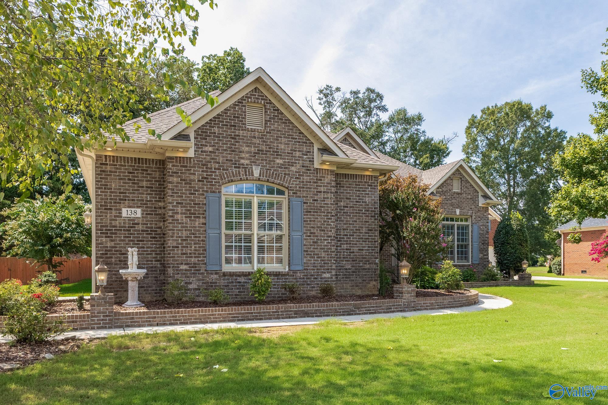 138 Holbrook Drive