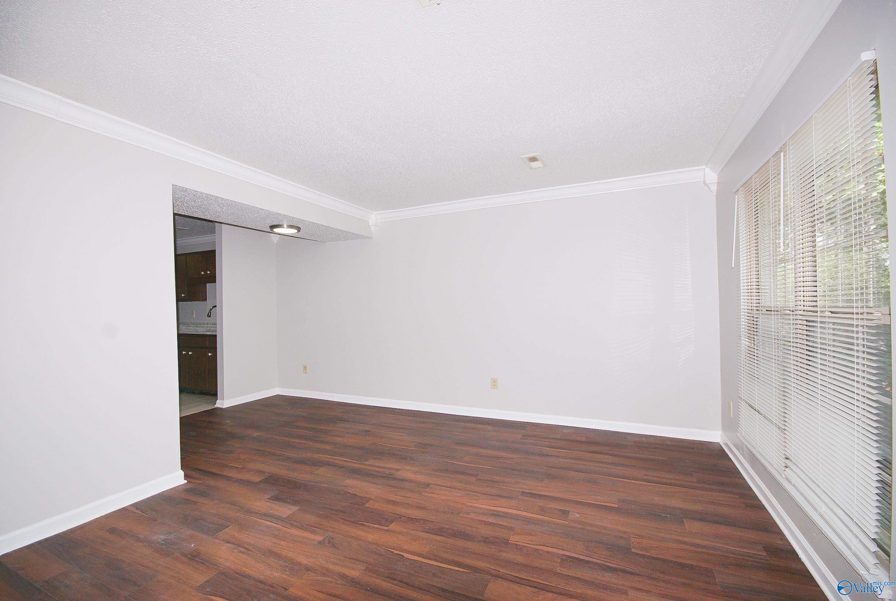 2014 Hobbs Road 12