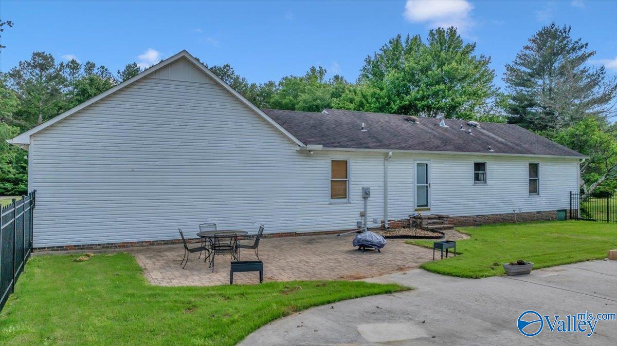 19889 Clay Street, Elkmont, Alabama image 31