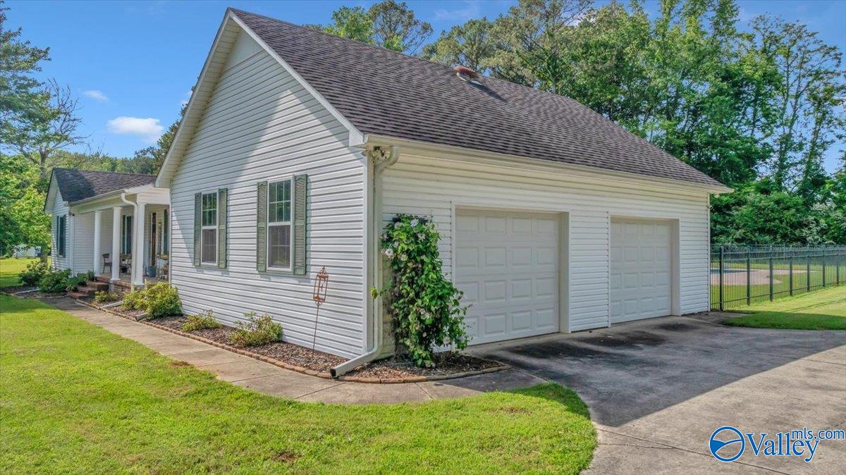 19889 Clay Street, Elkmont, Alabama image 5