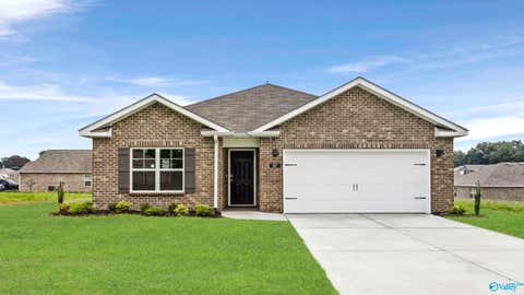 Homes For Sale - 87 Aurora Circle<br/> Fayetteville, TN 37334