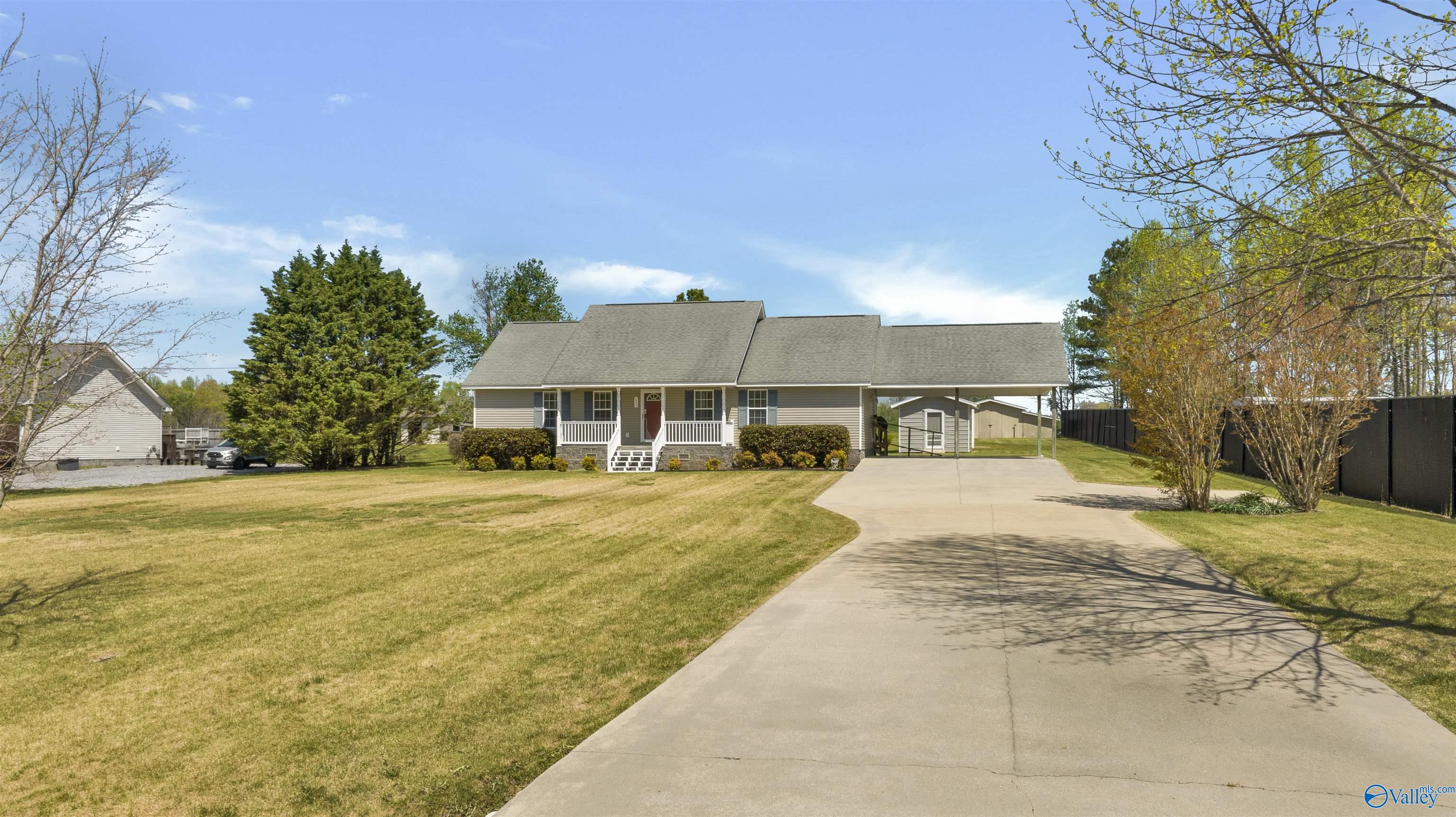 633 County Road 507, Rainsville, Alabama image 1