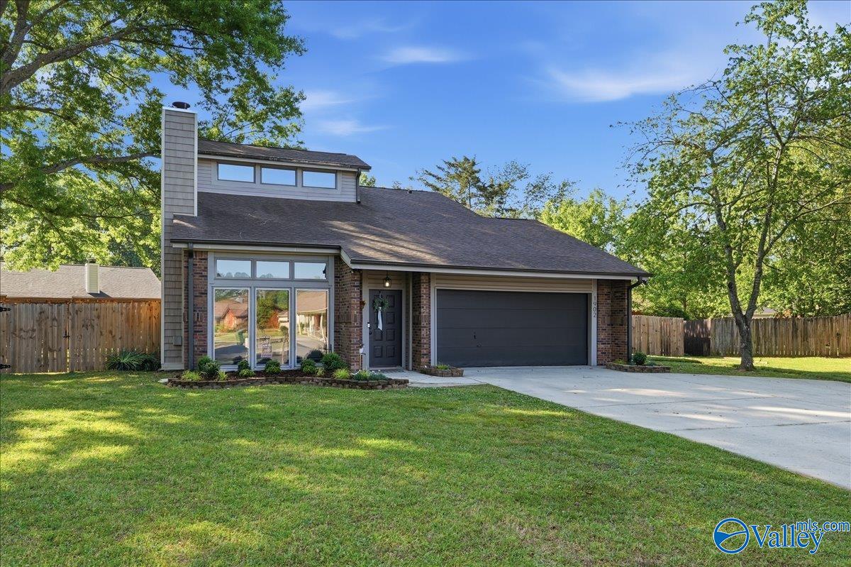 1902 Helmsdale Circle