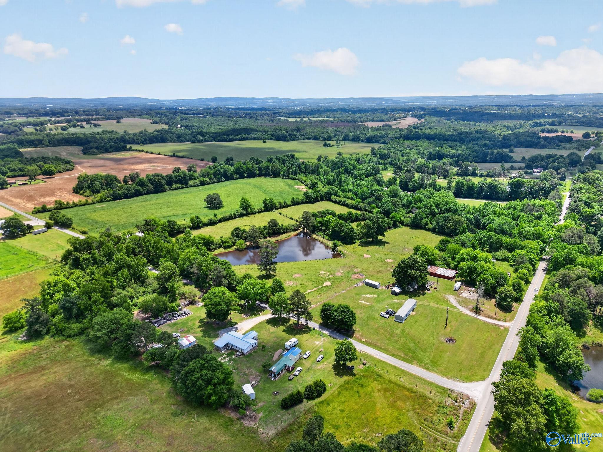 19 Acres County Highway 35