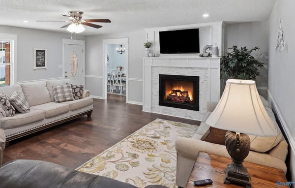 363 HORTON CIR, BOAZ, AL 35956 - Image 5009d37d91289f3ecf8c329e8987eb97/309553441